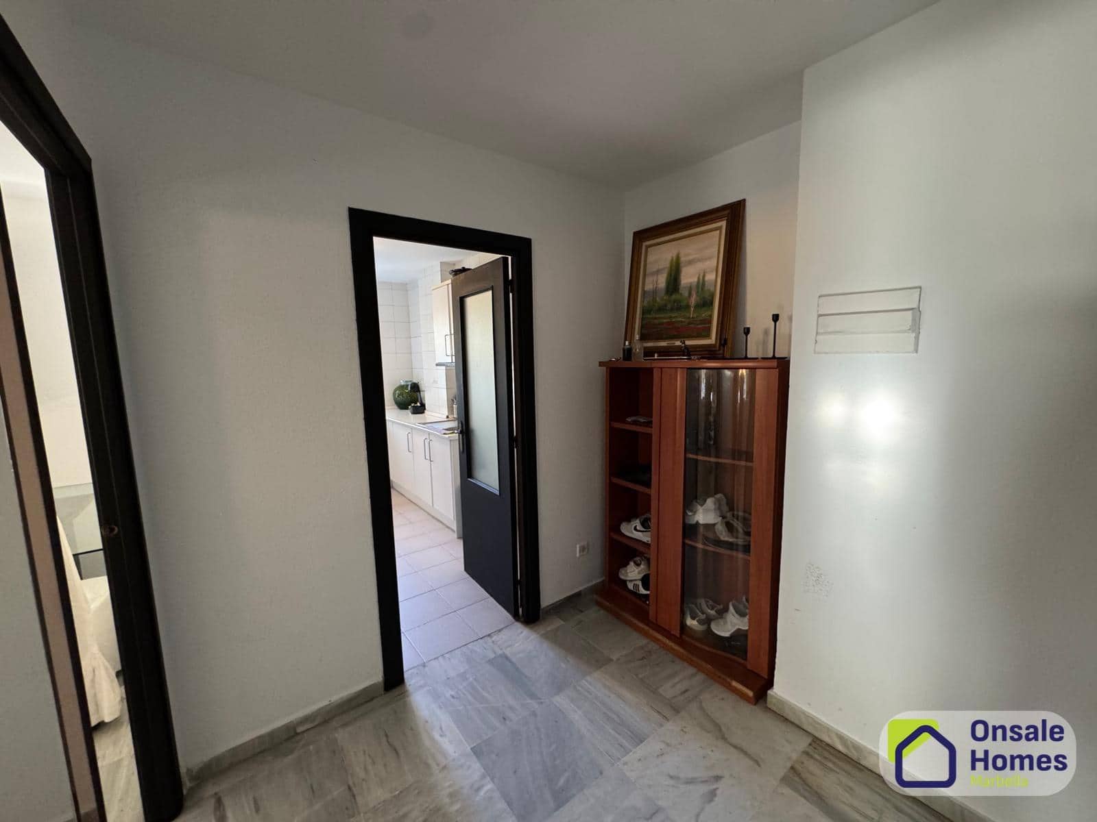 4 sypialnia Mieszkanie na sprzedaż w Marbella z garażem - 350 000 € (Ref: 9431259)