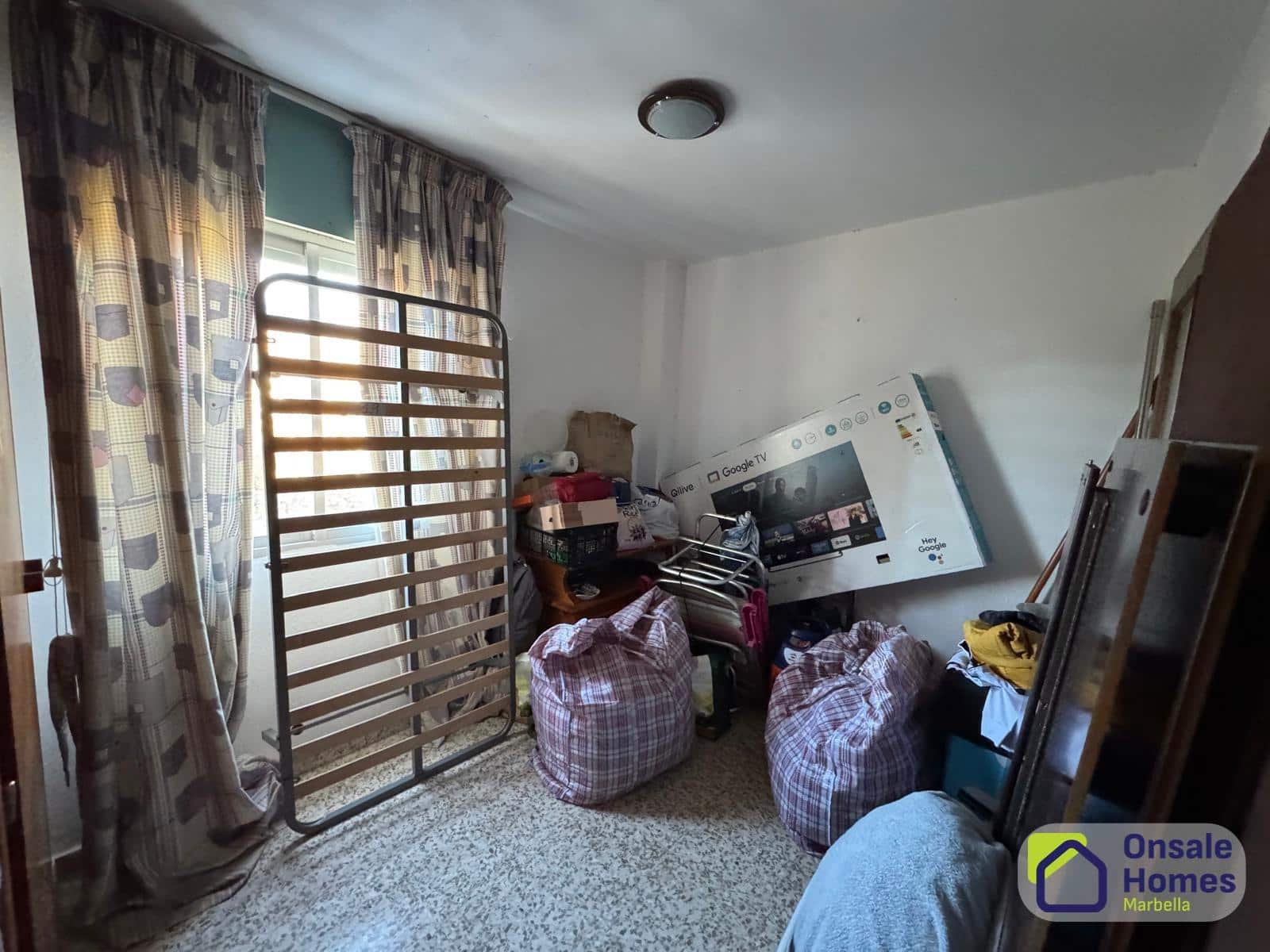 4 sypialnia Mieszkanie na sprzedaż w Marbella z garażem - 350 000 € (Ref: 9431259)