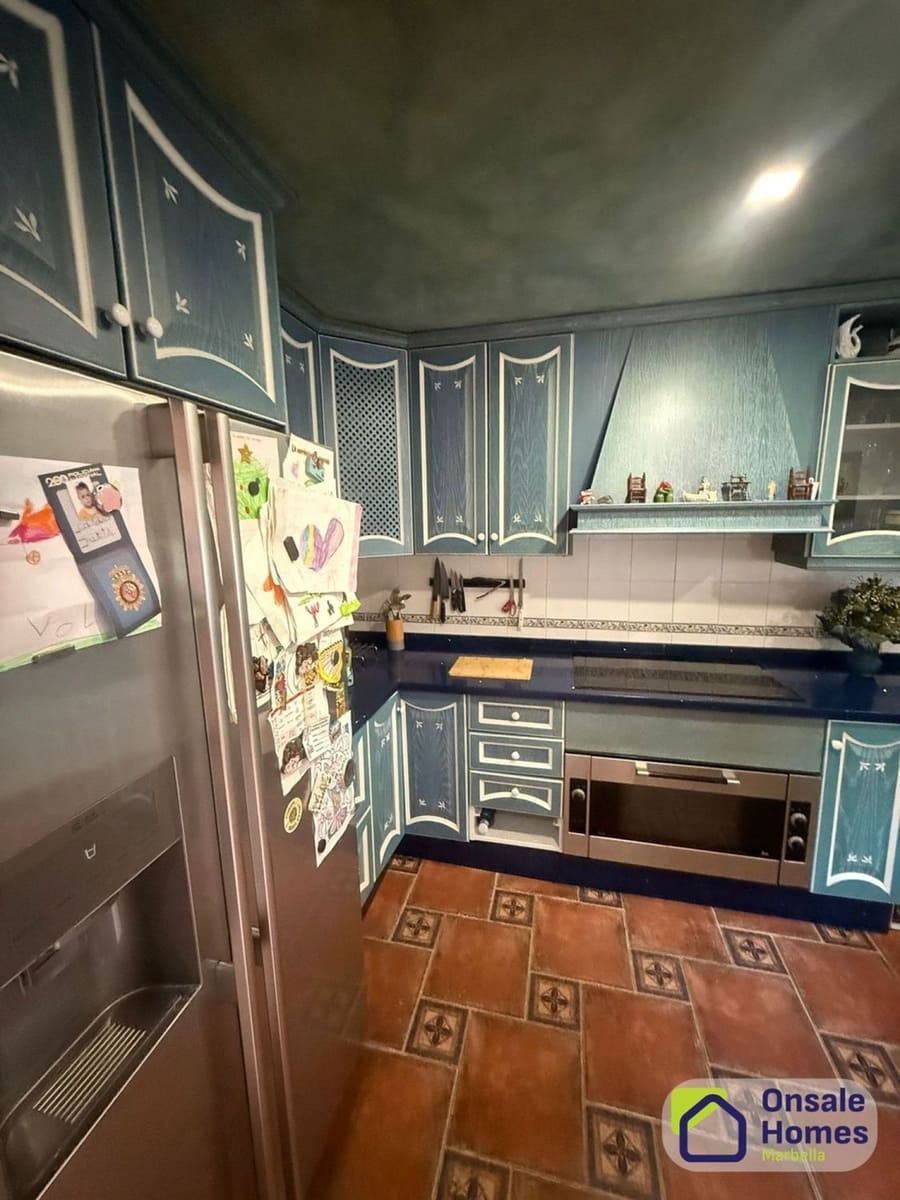 3 slaapkamer Huis te koop in Marbella - € 590.000 (Ref: 9431260)