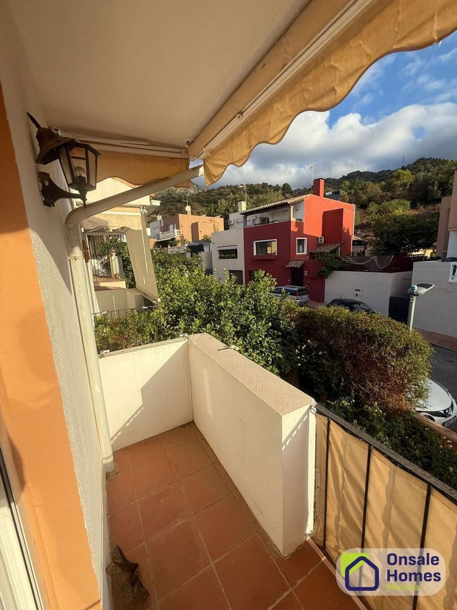 3 slaapkamer Huis te koop in Marbella - € 590.000 (Ref: 9431260)