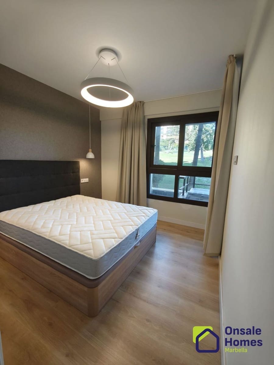 1 sypialnia Apartament do wynajęcia w Nueva Andalucia - 1 500 € (Ref: 9434589)