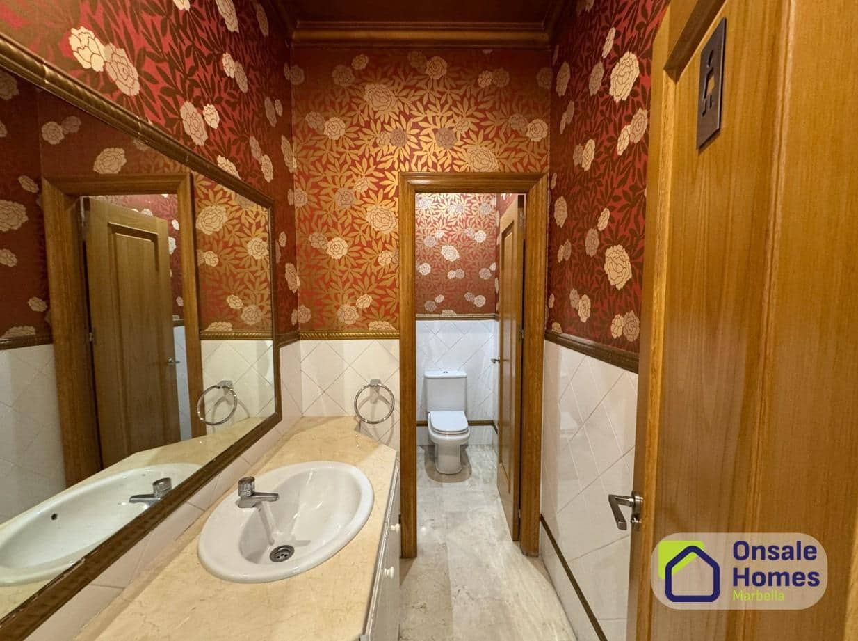 Commercieel te koop in Marbella - € 1.210.000 (Ref: 9440073)