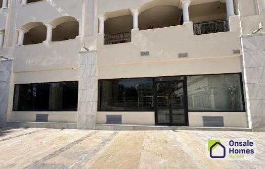 Commercial for rent in Marbella - € 25,000 (Ref: 9446293)