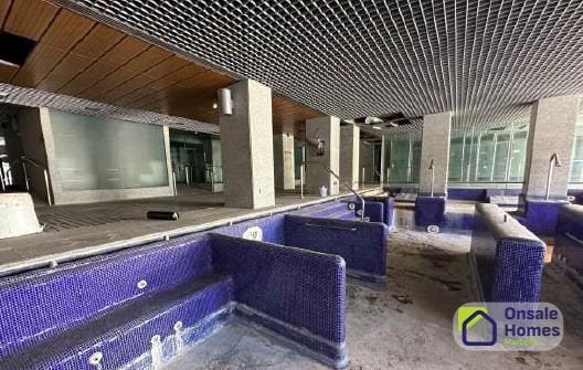 Commercial for rent in Marbella - € 25,000 (Ref: 9446293)