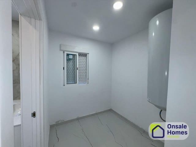 4 soverom Leilighet til salgs i Alhaurín el Grande med garasje - € 329 000 (Ref: 9450238)