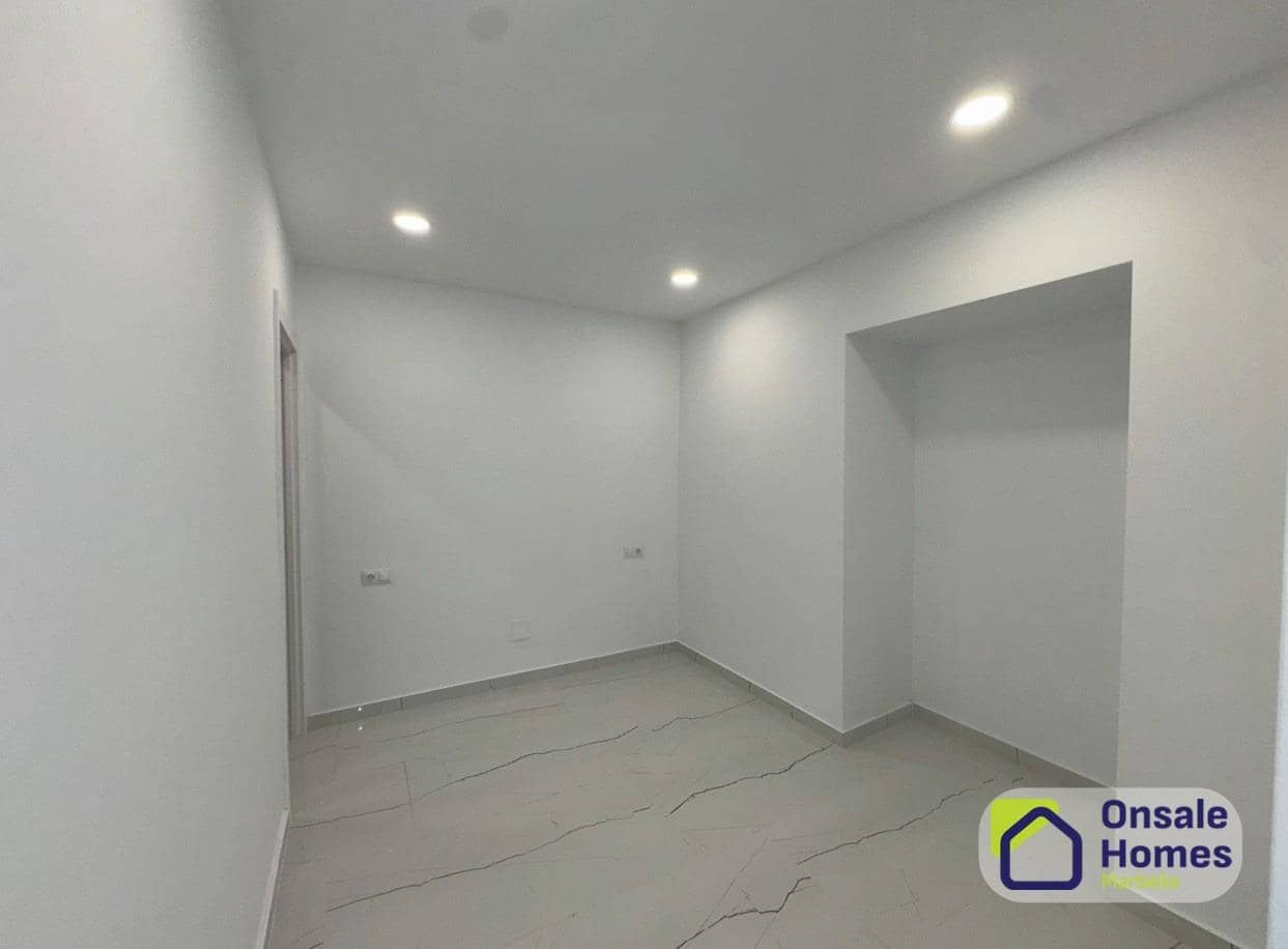 4 makuuhuone Huoneisto myytävänä paikassa Alhaurin el Grande mukana 
autotalli - 329 000 € (Ref: 9450238)