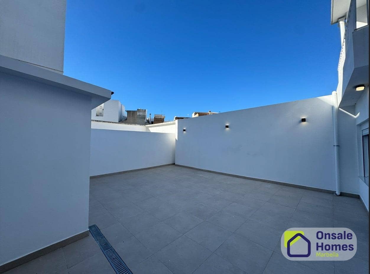 4 makuuhuone Huoneisto myytävänä paikassa Alhaurin el Grande mukana 
autotalli - 329 000 € (Ref: 9450238)