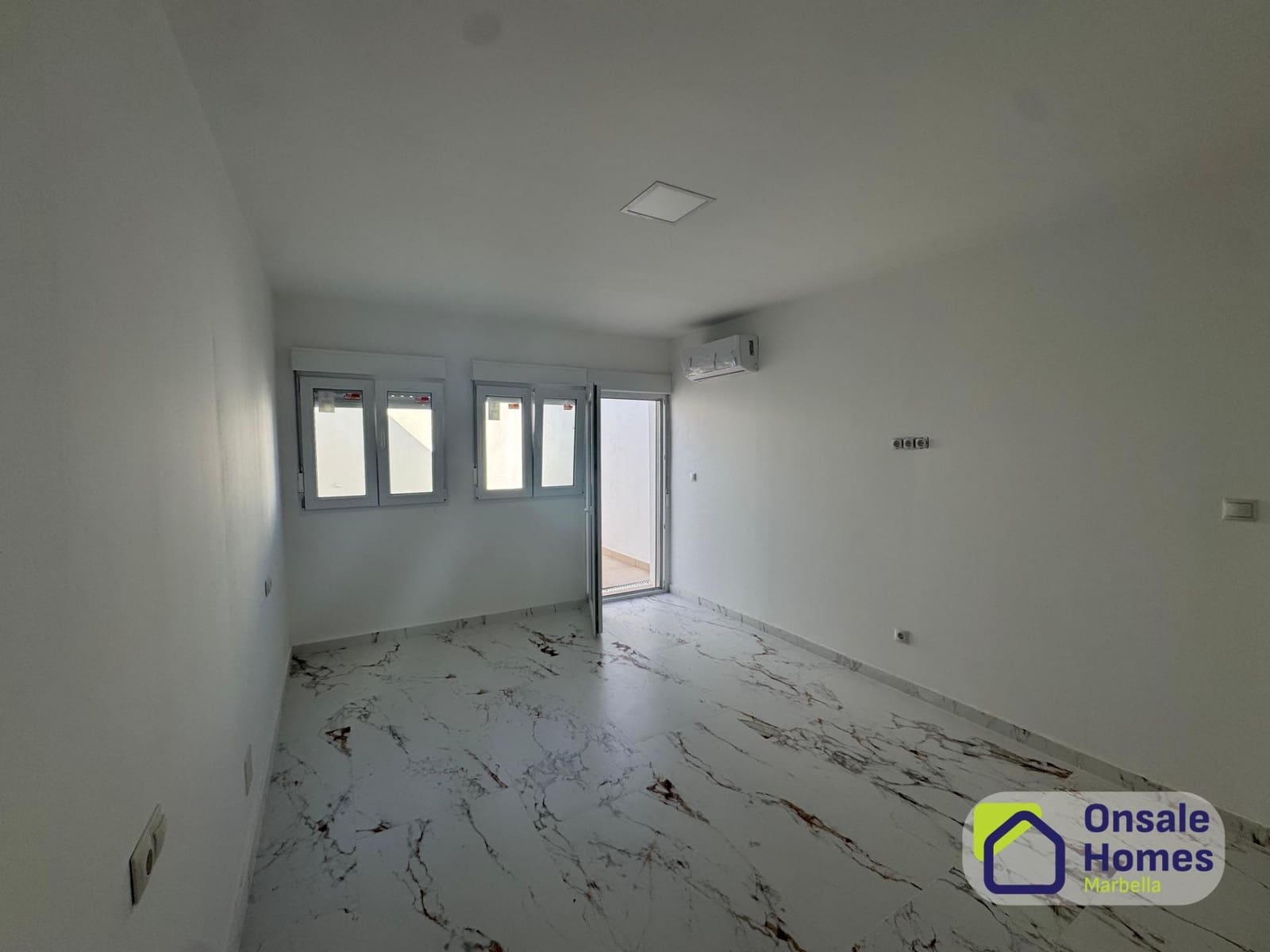 1 slaapkamer Appartement te koop in Alhaurin el Grande - € 160.000 (Ref: 9450504)