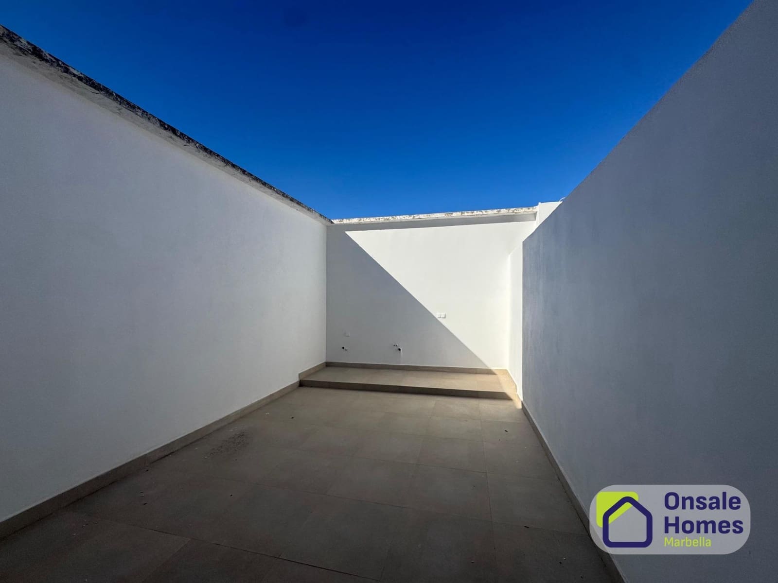 1 slaapkamer Appartement te koop in Alhaurin el Grande - € 160.000 (Ref: 9450504)