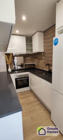 5 makuuhuone Huoneisto myytävänä paikassa Marbella mukana uima-altaan - 365 000 € (Ref: 9468450)