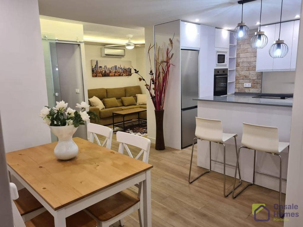 5 makuuhuone Huoneisto myytävänä paikassa Marbella mukana uima-altaan - 365 000 € (Ref: 9468450)