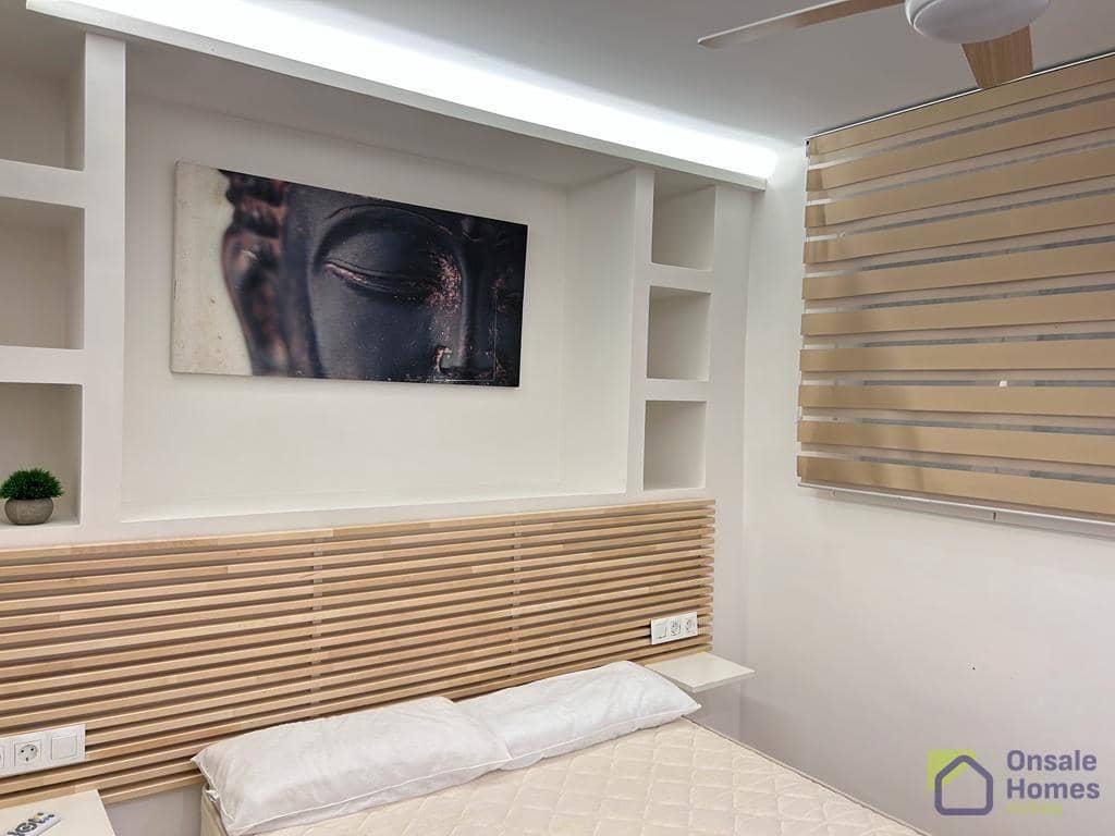 5 makuuhuone Huoneisto myytävänä paikassa Marbella mukana uima-altaan - 365 000 € (Ref: 9468450)