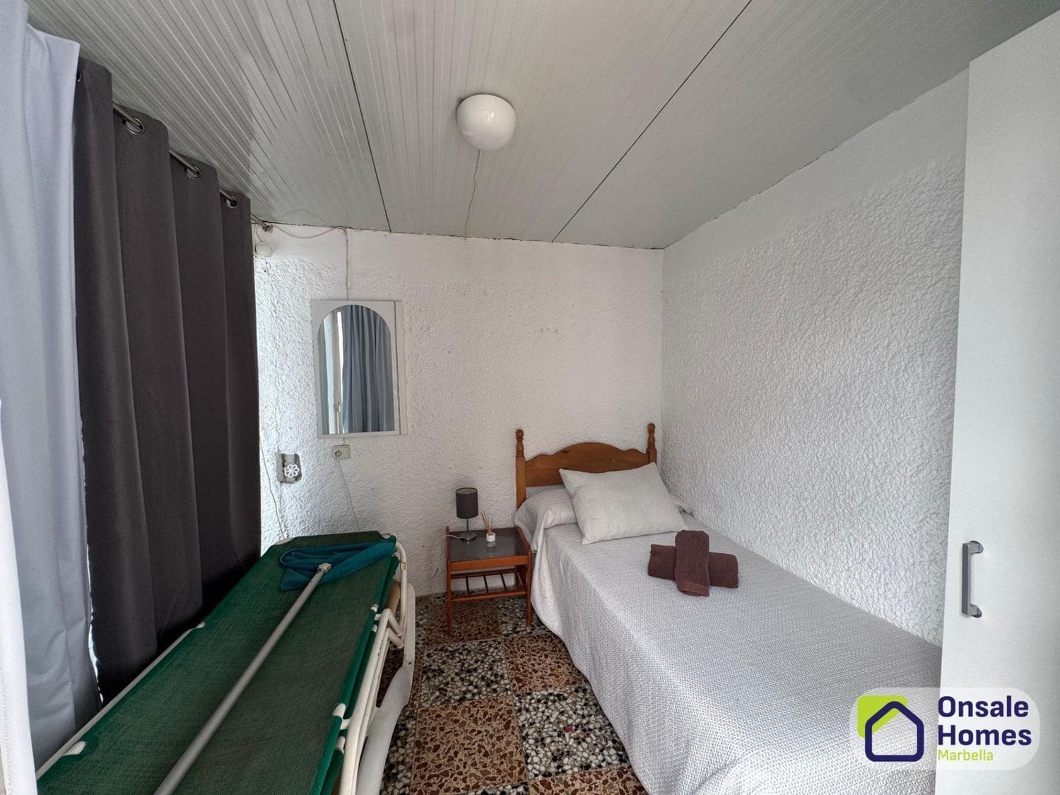 3 sypialnia Willa na sprzedaż w Marbella z basenem garażem - 595 000 € (Ref: 9500586)