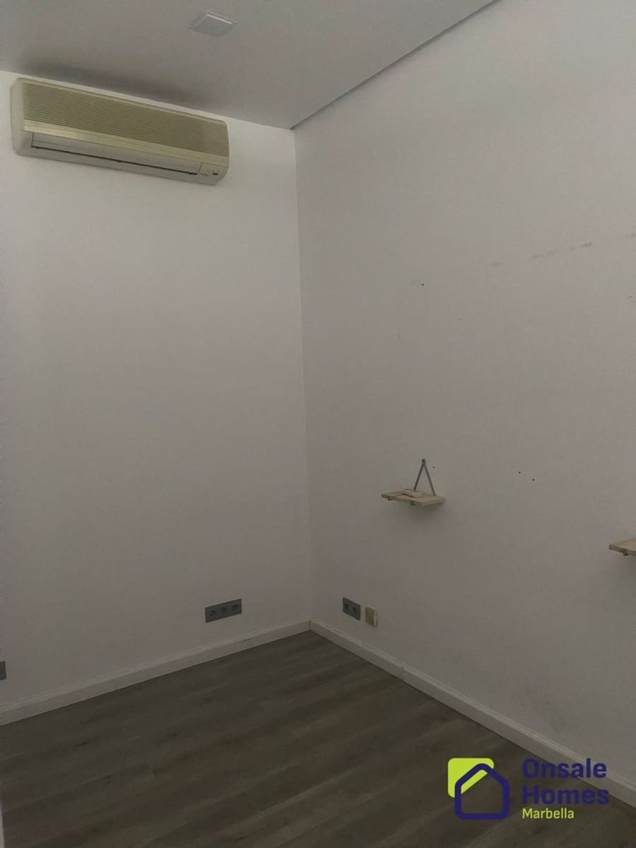 Gewerbe zu verkaufen in Marbella - 294.000 € (Ref: 9503712)