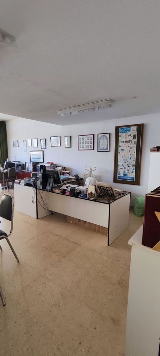Ufficio da affittare in Marbella - 1.300 € (Rif: 9503714)
