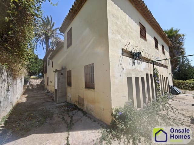 6 quarto Moradia para venda em Nueva Andalucía Centro, Marbella com piscina garagem - 1 100 000 € (Ref: 9508254)