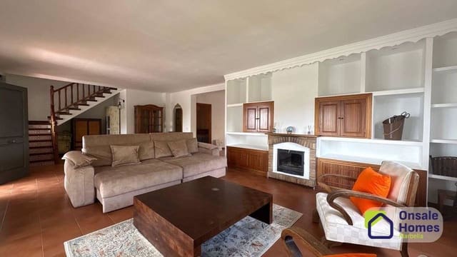 6 bedroom Villa for rent in Huerta del Prado - La Montua, Marbella with pool garage - € 3,900 (Ref: 9518071)