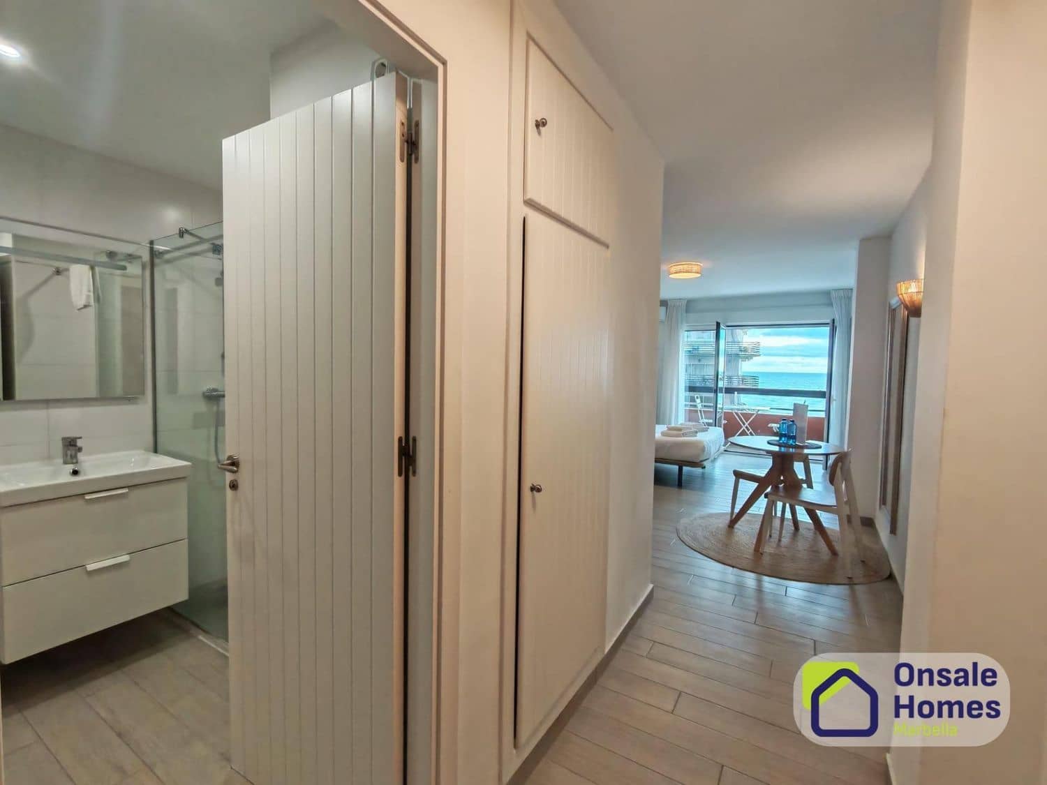 1 soverom Leilighet til salgs i Marbella med garasje - € 315 000 (Ref: 9529219)