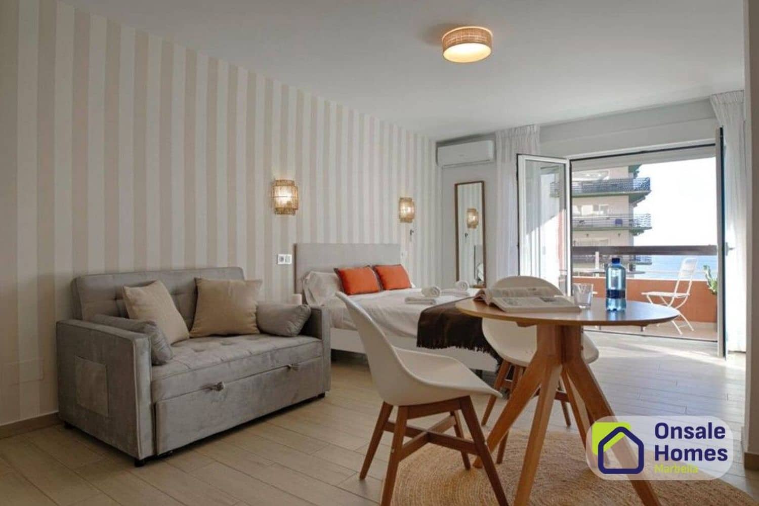 1 soverom Leilighet til salgs i Marbella med garasje - € 315 000 (Ref: 9529219)