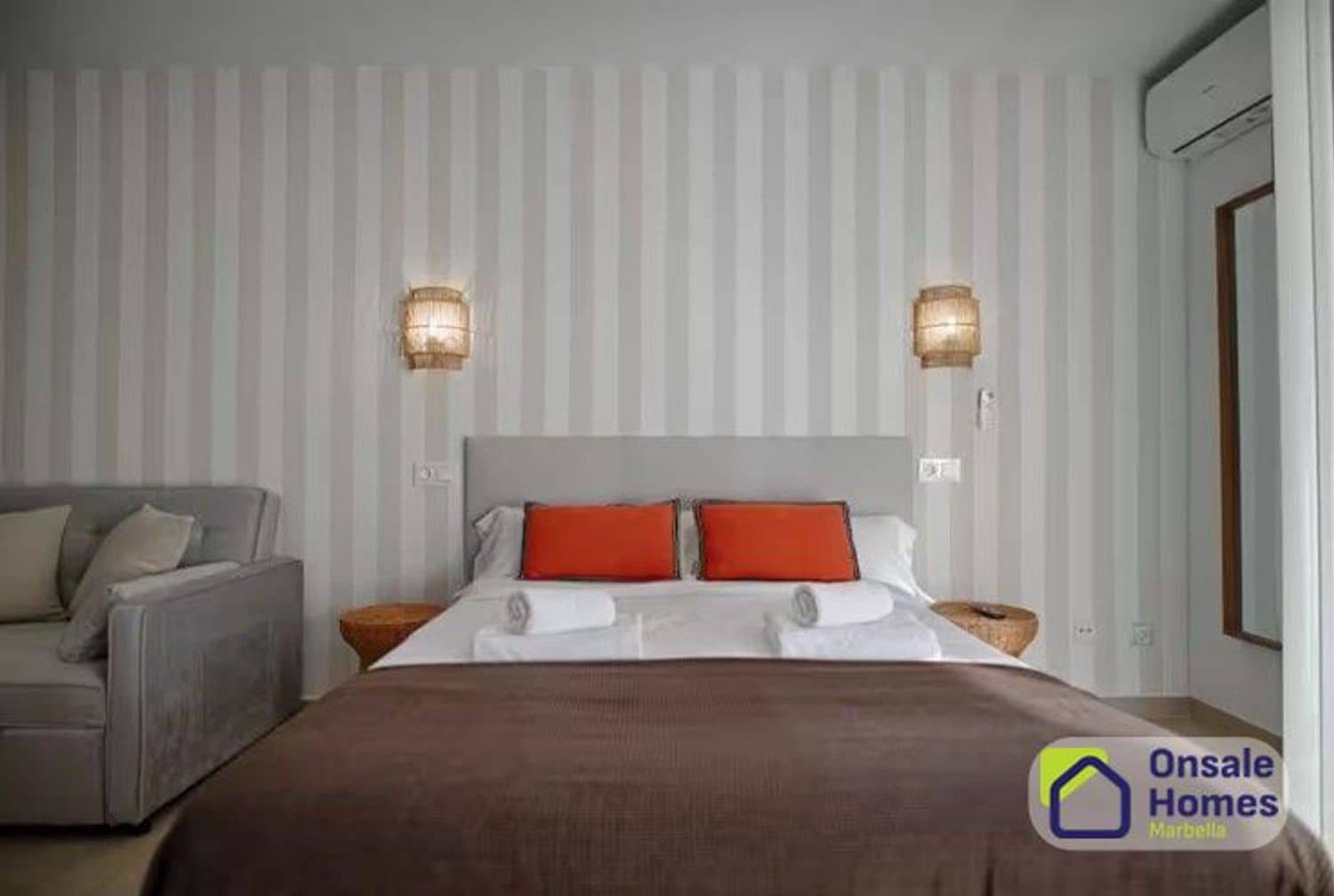 1 soverom Leilighet til salgs i Marbella med garasje - € 315 000 (Ref: 9529219)