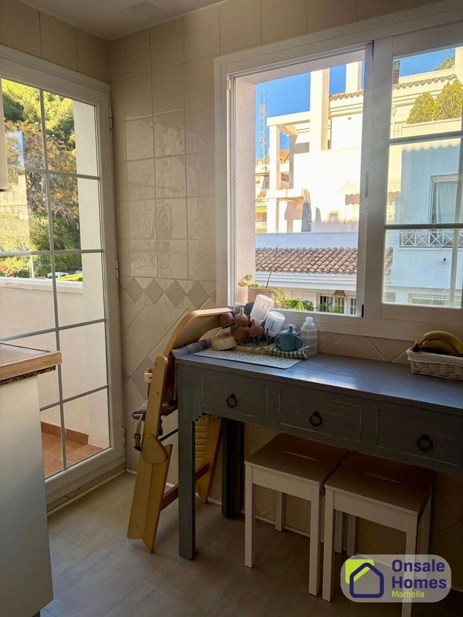 2 chambre Appartement à vendre à Rio Real avec piscine garage - 395 000 € (Ref: 9529224)
