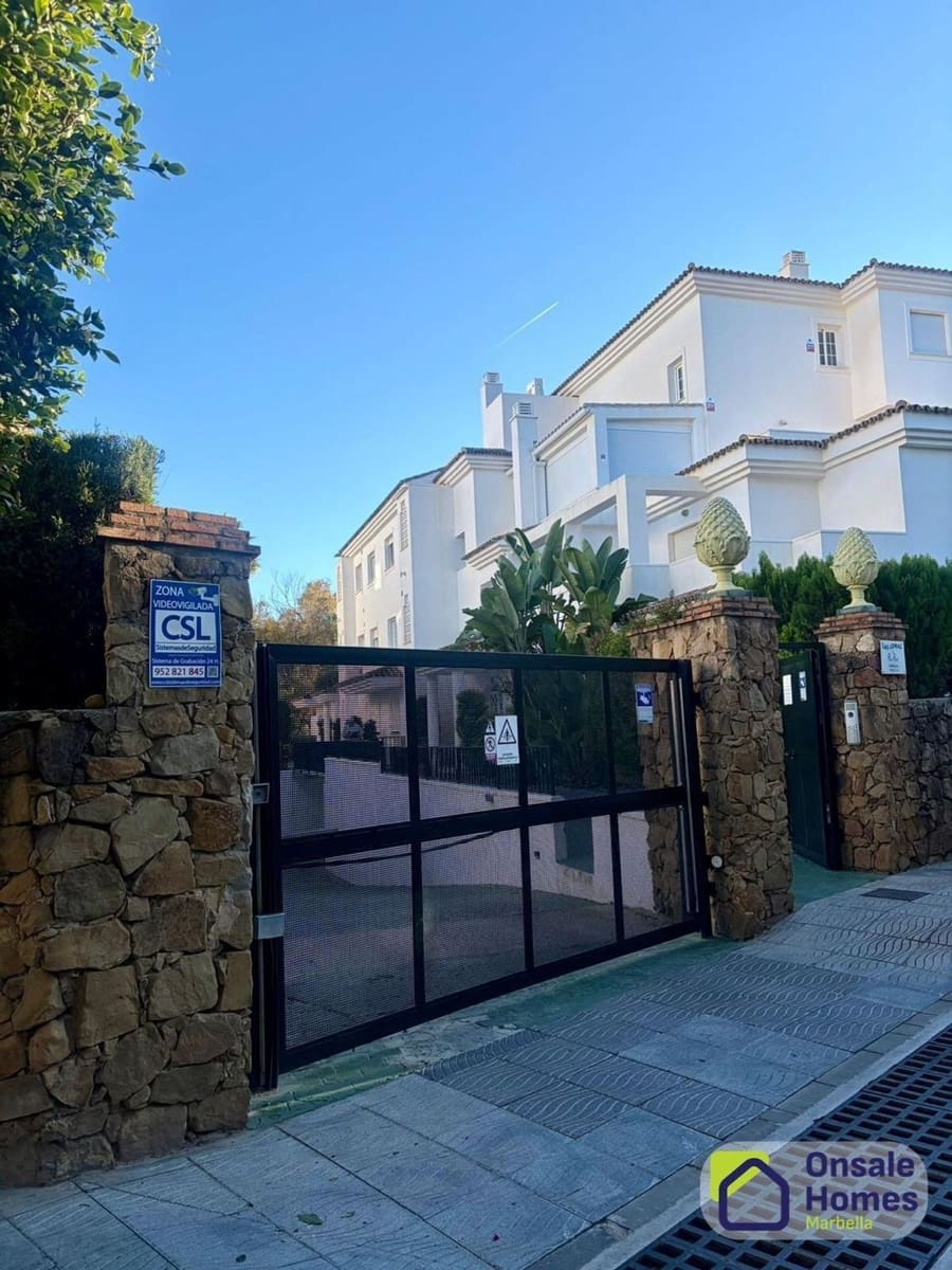 2 chambre Appartement à vendre à Rio Real avec piscine garage - 395 000 € (Ref: 9529224)