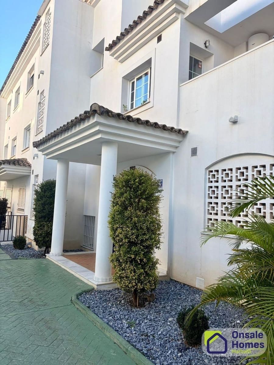 2 chambre Appartement à vendre à Rio Real avec piscine garage - 395 000 € (Ref: 9529224)