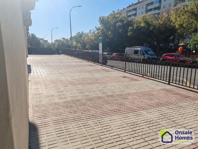 Local Comercial en Zona Miraflores, Marbella en alquiler - 4.800 € (Ref: 9529225)