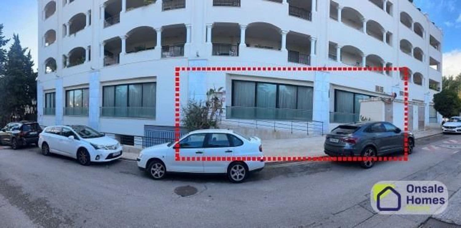 Local Comercial en Bahía de Marbella en alquiler - 30.000 € (Ref: 9529229)