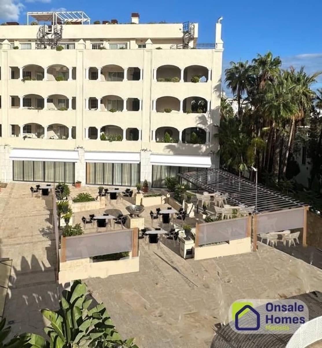 Local Comercial en Bahía de Marbella en alquiler - 30.000 € (Ref: 9529229)