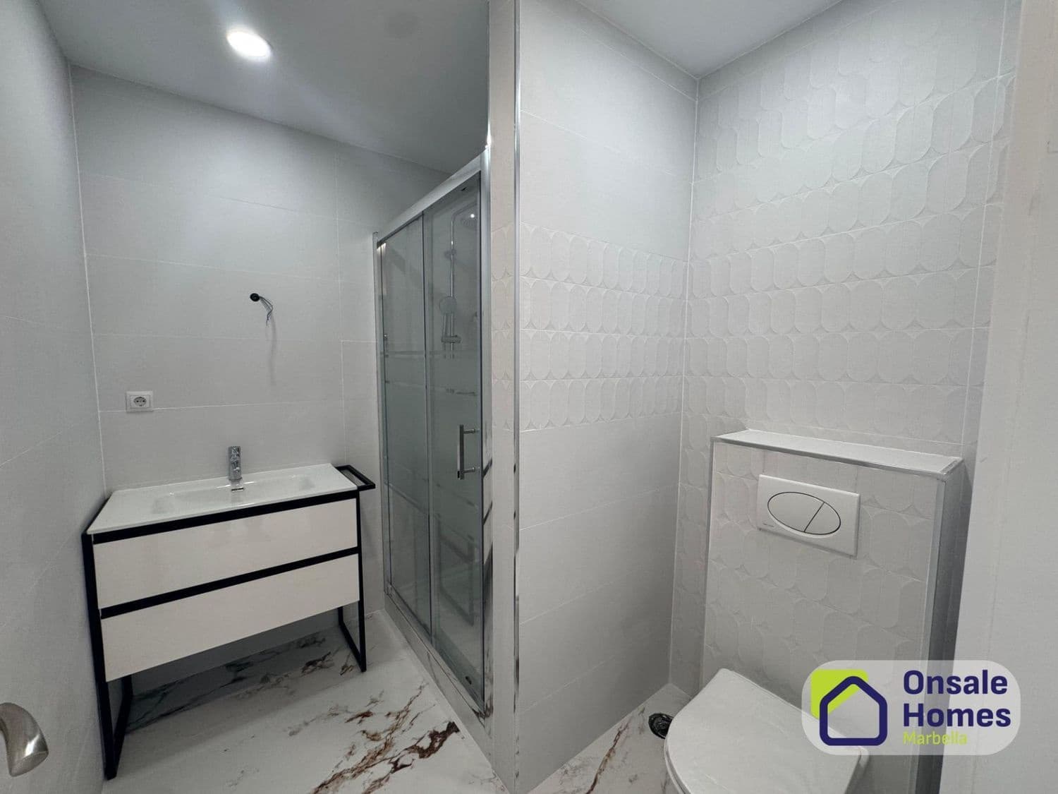 1 soverom Leilighet til salgs i Alhaurin el Grande med garasje - € 160 000 (Ref: 9529231)