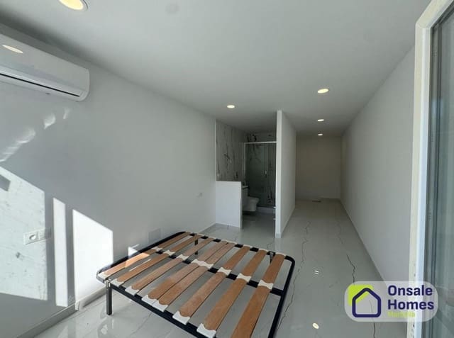 4 soverom Leilighet til salgs i Alhaurín el Grande med garasje - € 329 000 (Ref: 9529232)