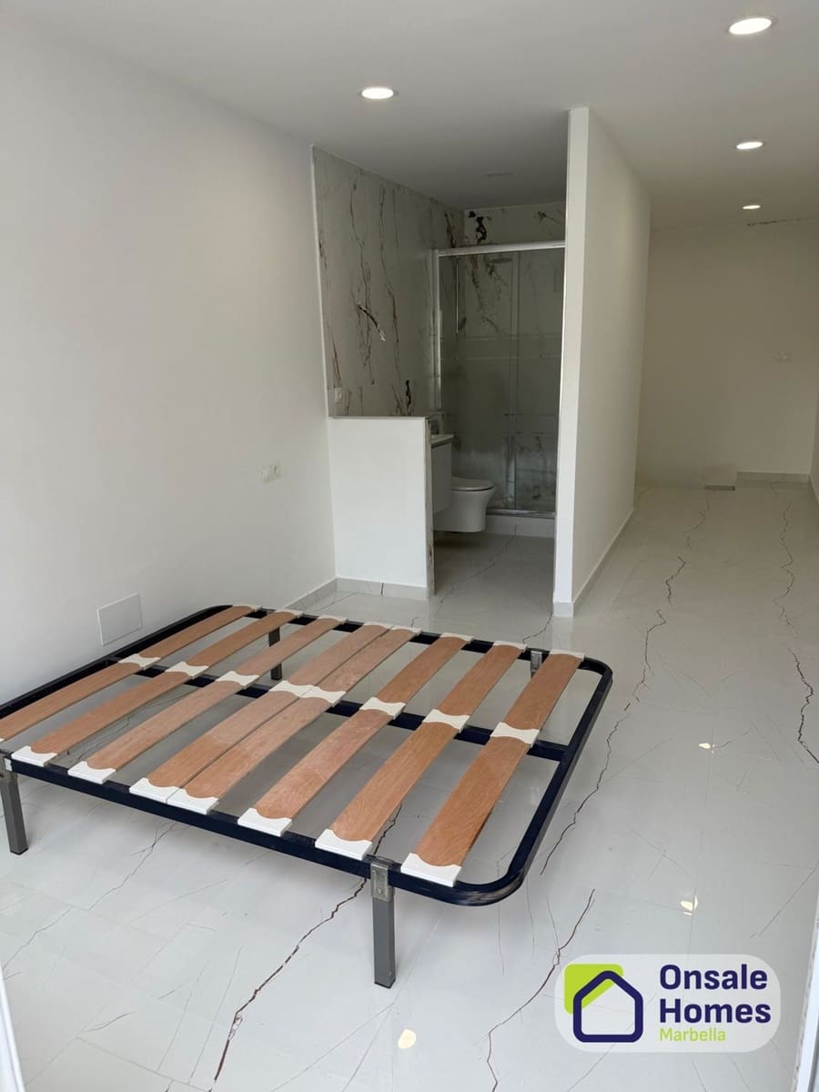 Apartamento de 4 habitaciones en Alhaurín el Grande en venta con garaje - 329.000 € (Ref: 9529232)