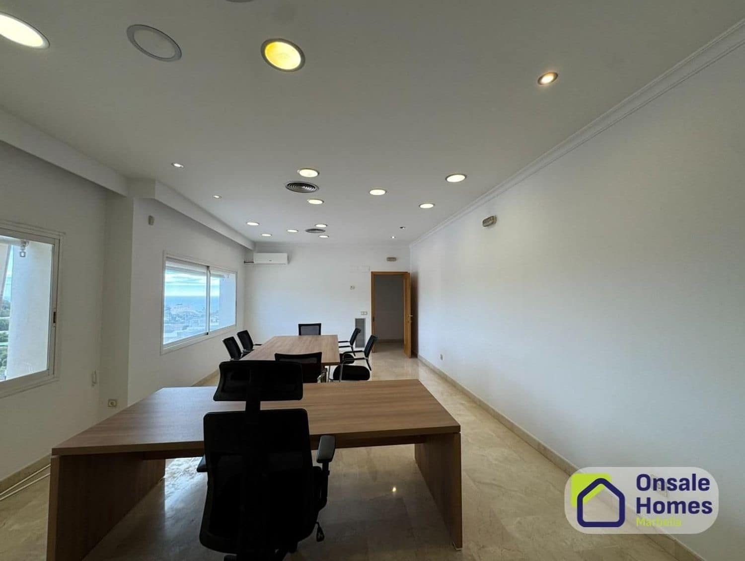 Local Comercial en Marbella en alquiler - 8.500 € (Ref: 9529234)