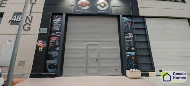 Commercieel te huur in Las Brisas, Marbella - € 3.800 (Ref: 9529235)