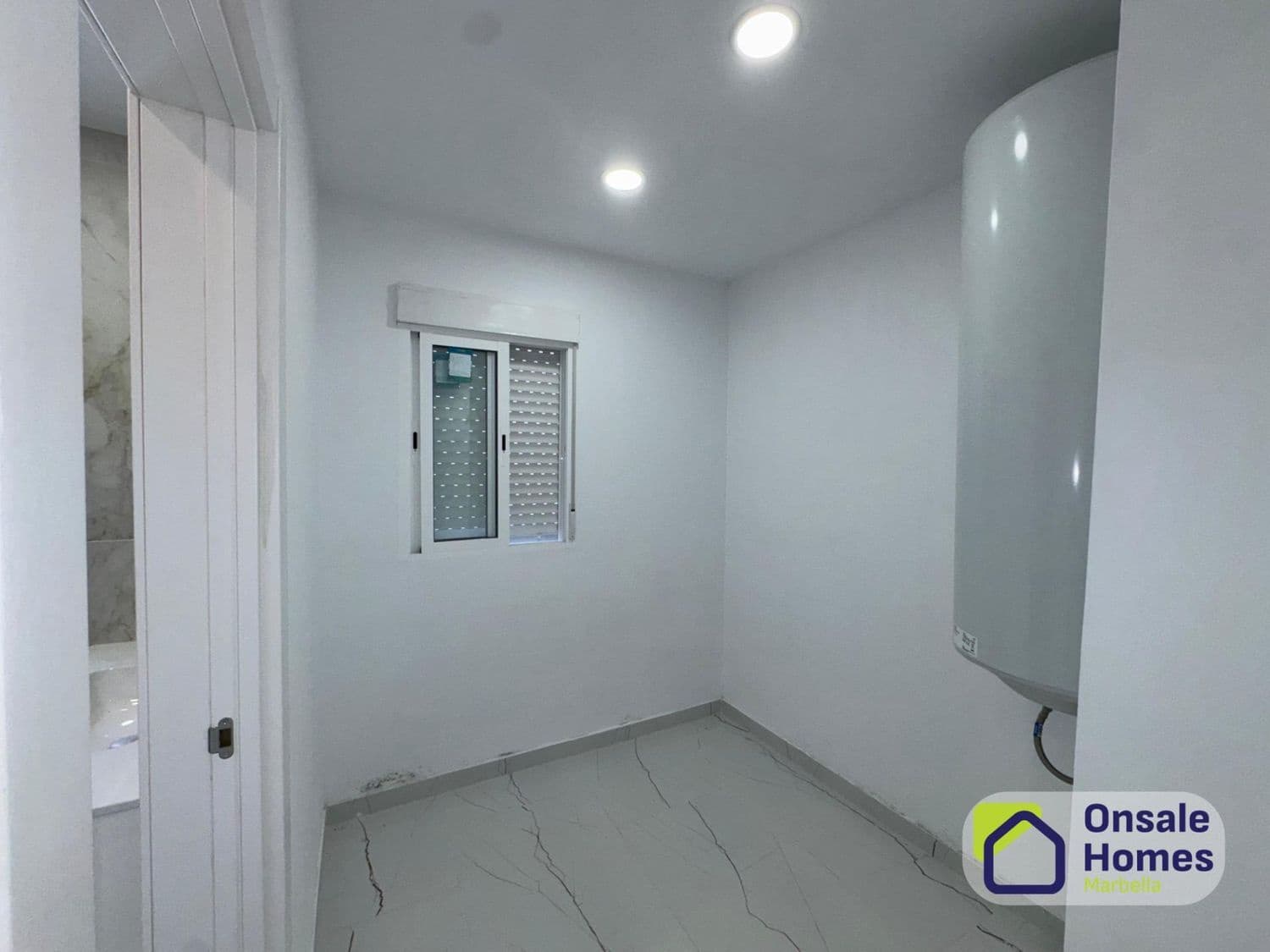 3 soverom Leilighet til salgs i Alhaurin el Grande med garasje - € 355 000 (Ref: 9533154)