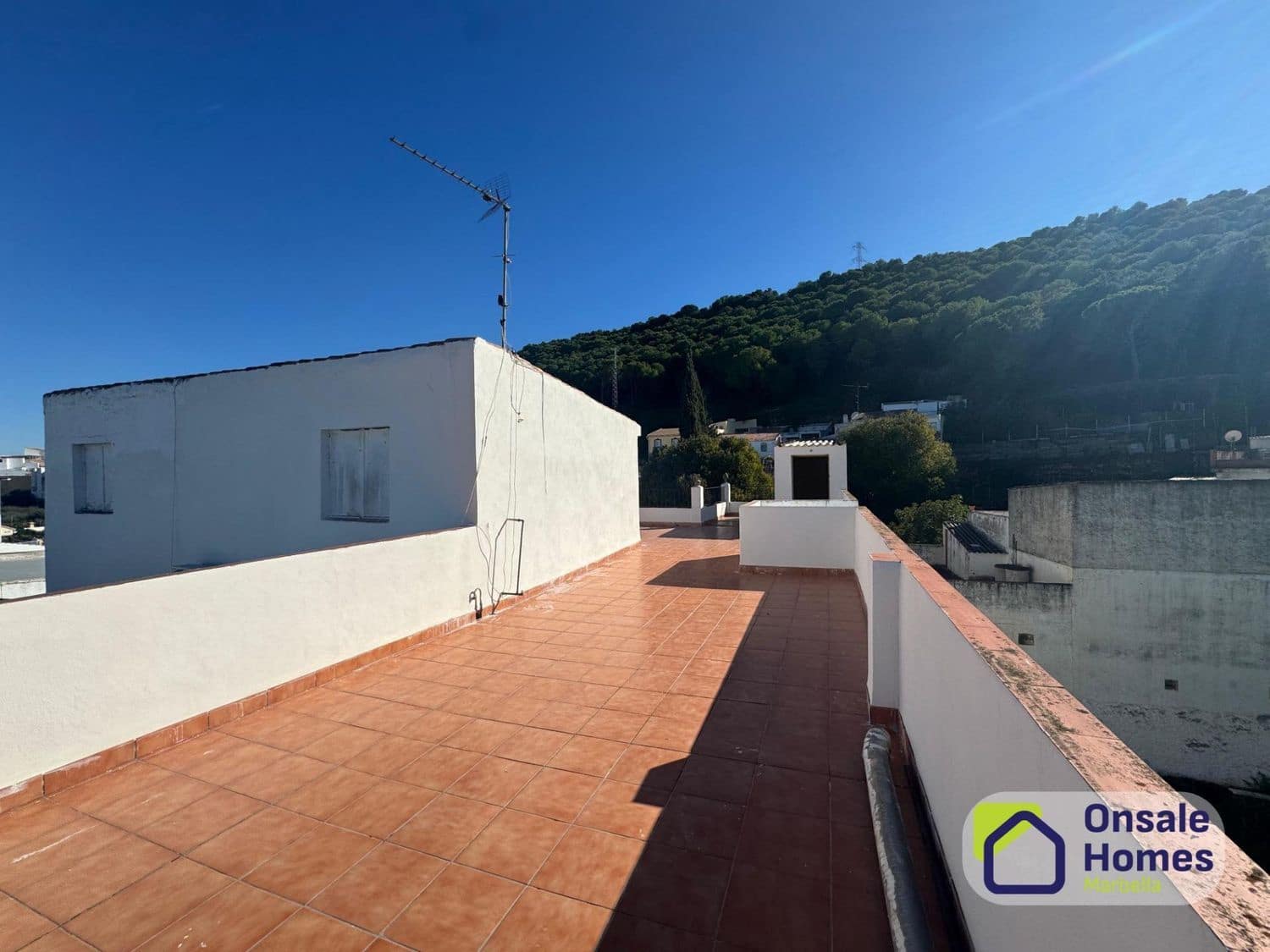 3 soverom Leilighet til salgs i Alhaurin el Grande med garasje - € 355 000 (Ref: 9533154)