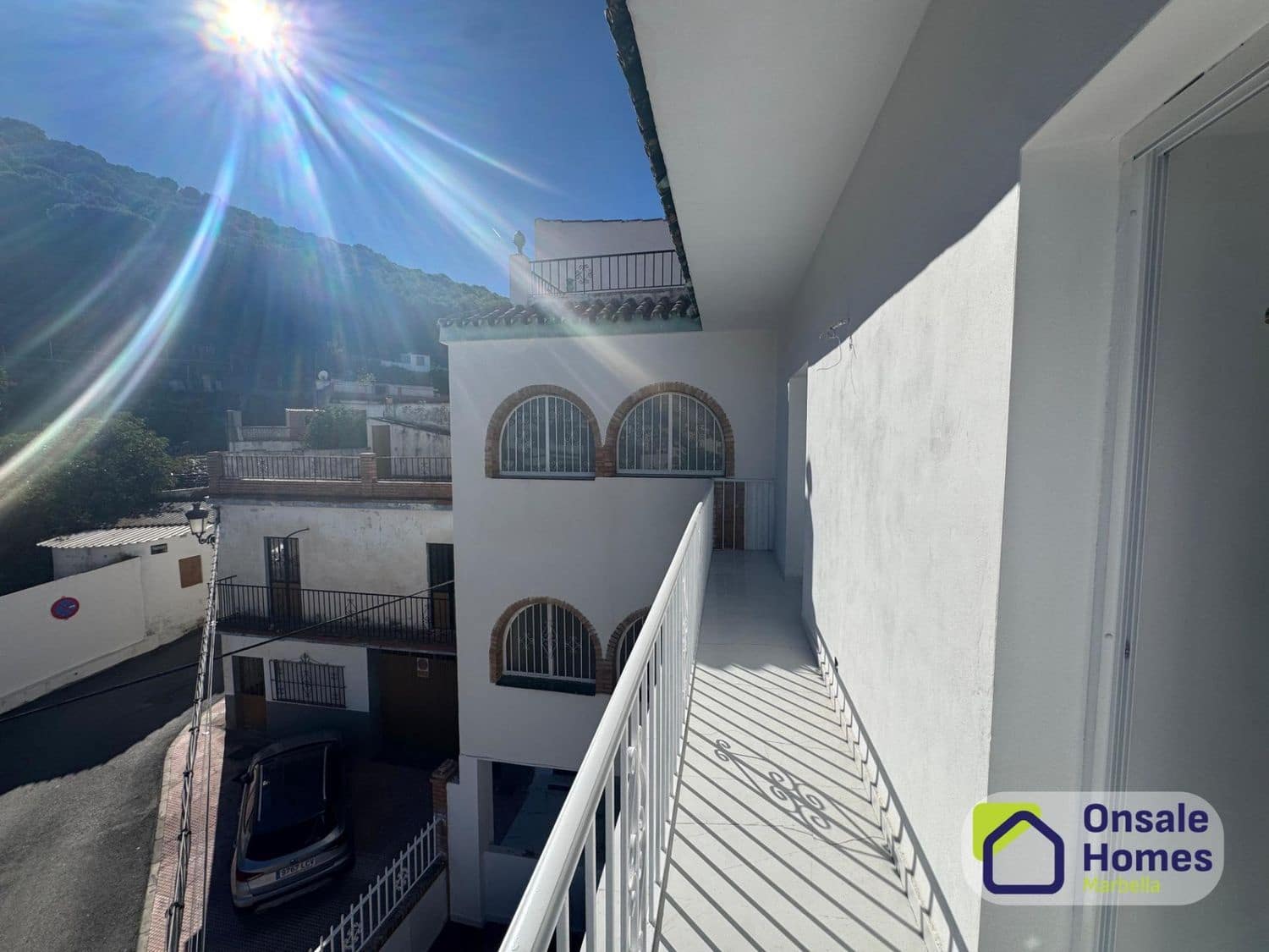 3 soverom Leilighet til salgs i Alhaurin el Grande med garasje - € 355 000 (Ref: 9533154)