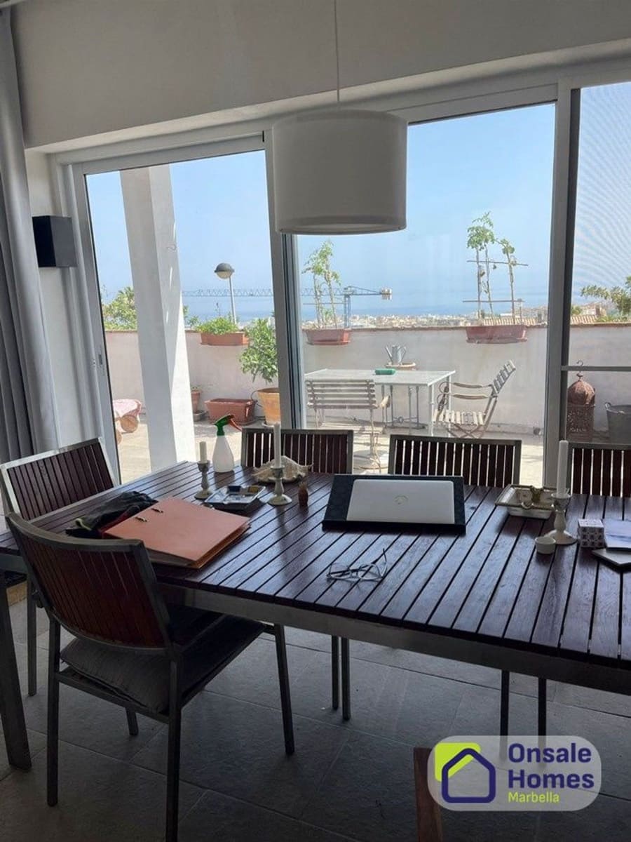 4 sypialnia Willa na sprzedaż w Marbella z basenem garażem - 880 000 € (Ref: 9535398)