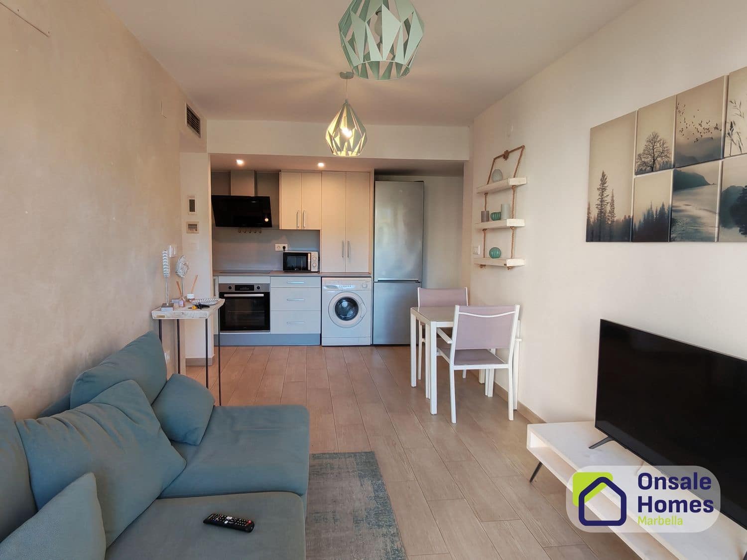 1 Zimmer Apartment zu vermieten in Costabella mit Pool Garage - 1.100 € (Ref: 9540744)