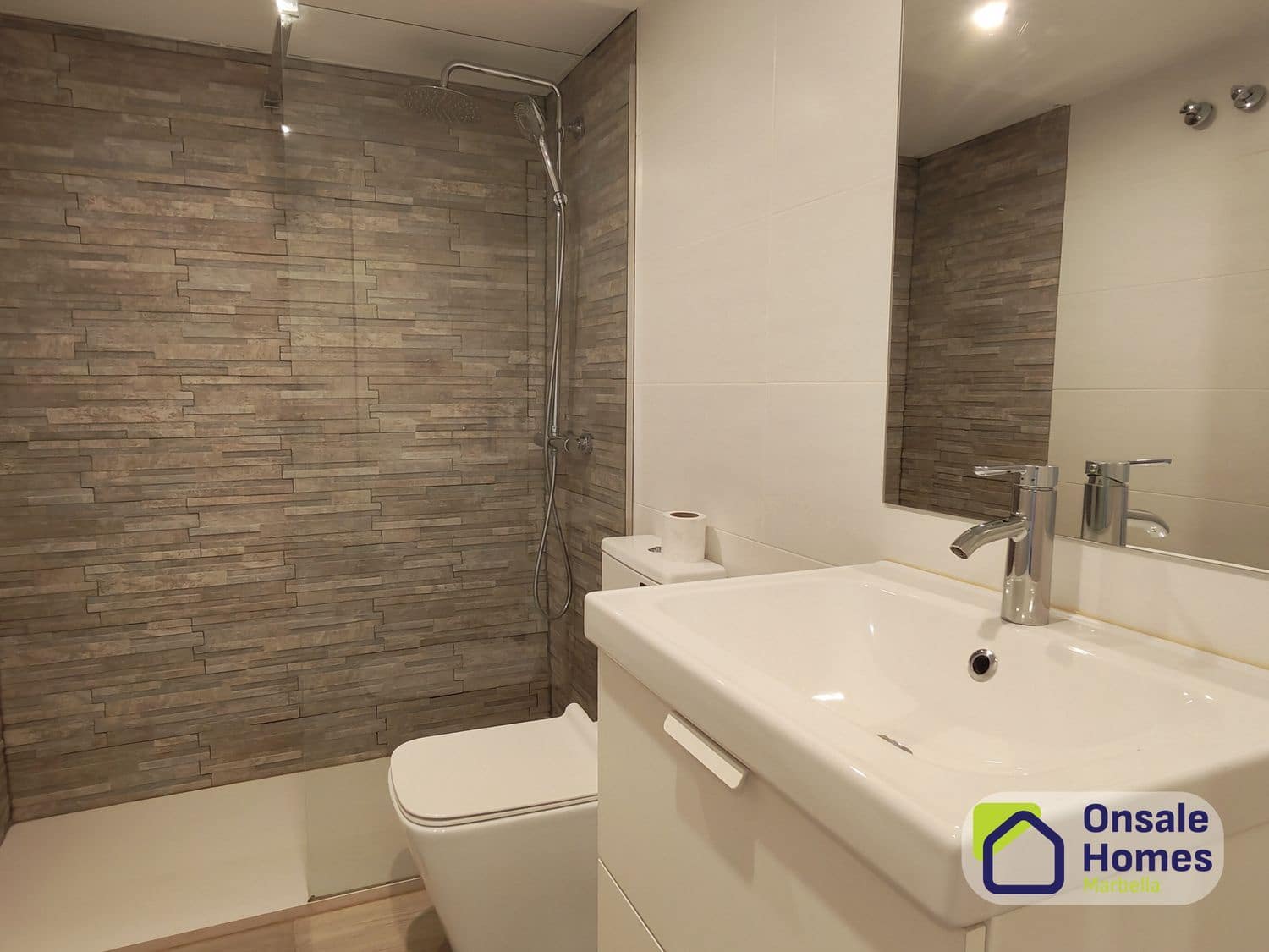 1 Zimmer Apartment zu vermieten in Costabella mit Pool Garage - 1.100 € (Ref: 9540744)