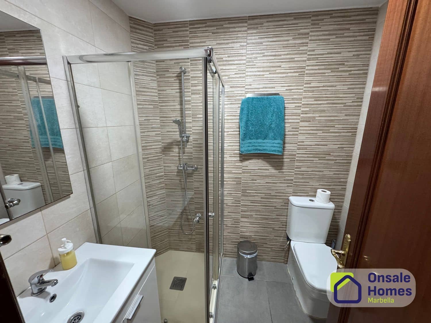 2 slaapkamer Appartement te huur in Marbella met garage - € 1.500 (Ref: 9547356)