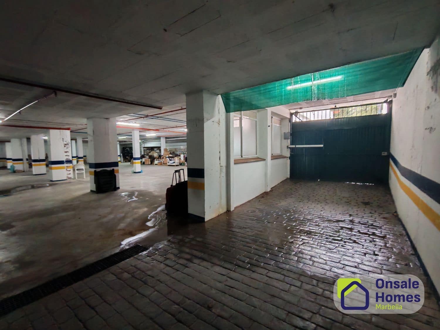 Erhverv til salg i San Pedro de Alcantara - € 1.100.000 (Ref: 9550589)