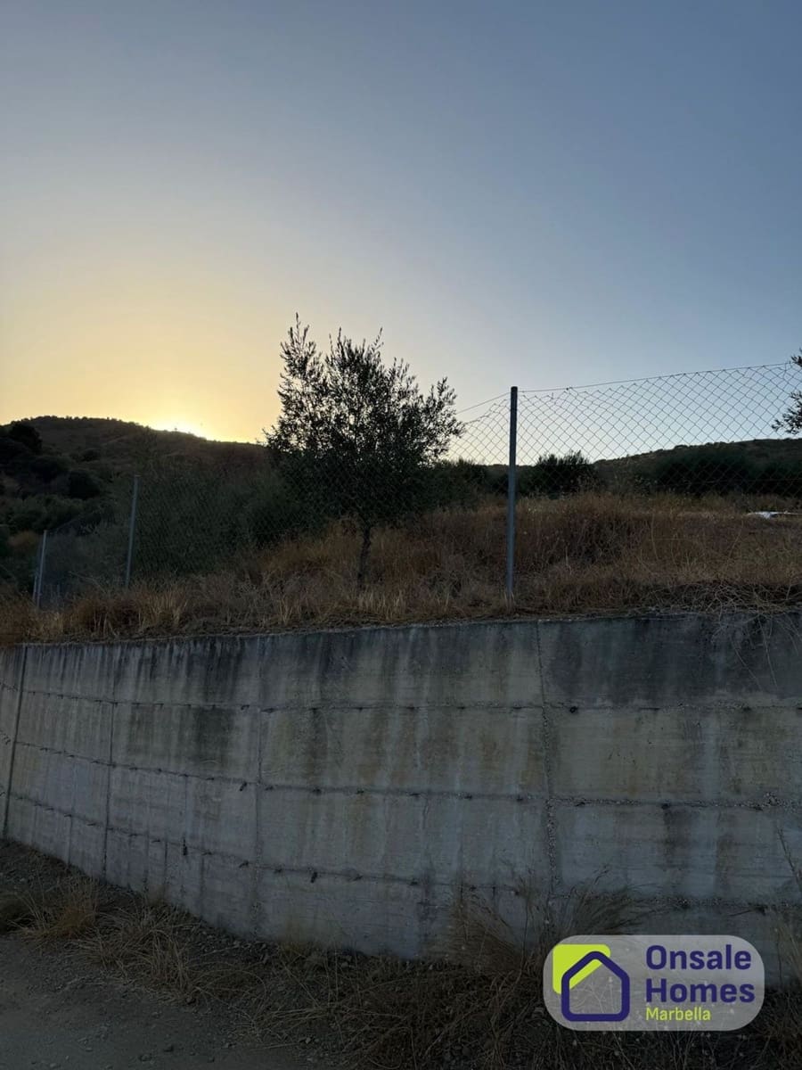 Landgrundstück zu verkaufen in Monda - 160.000 € (Ref: 9554316)