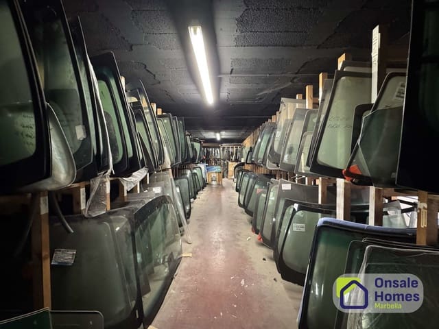 Erhverv til salg i Los Jardines de Marbella - La Ermita, Marbella - € 2.200.000 (Ref: 9554317)