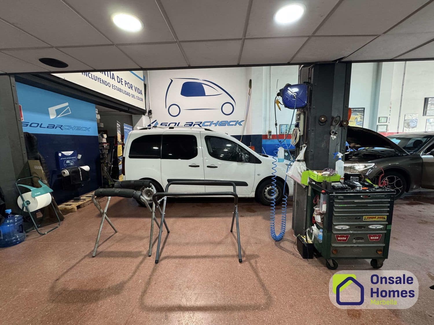 Erhverv til salg i Marbella - € 2.200.000 (Ref: 9554317)