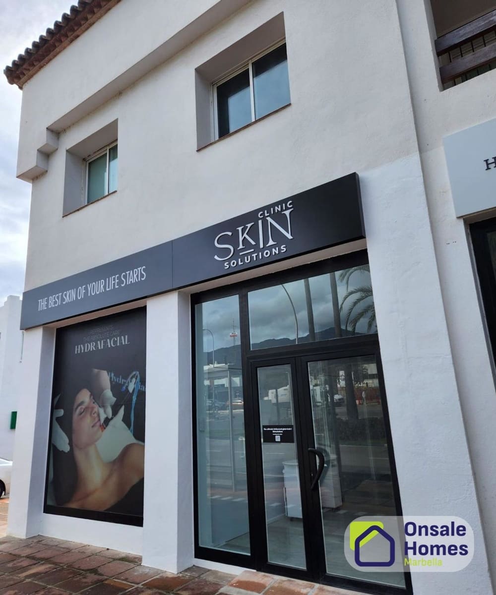 Commercial for rent in Marbella - € 3,120 (Ref: 9564291)