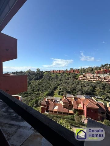 2 Zimmer Apartment zu verkaufen in La Reserva, Marbella mit Garage - 367.000 € (Ref: 9594509)