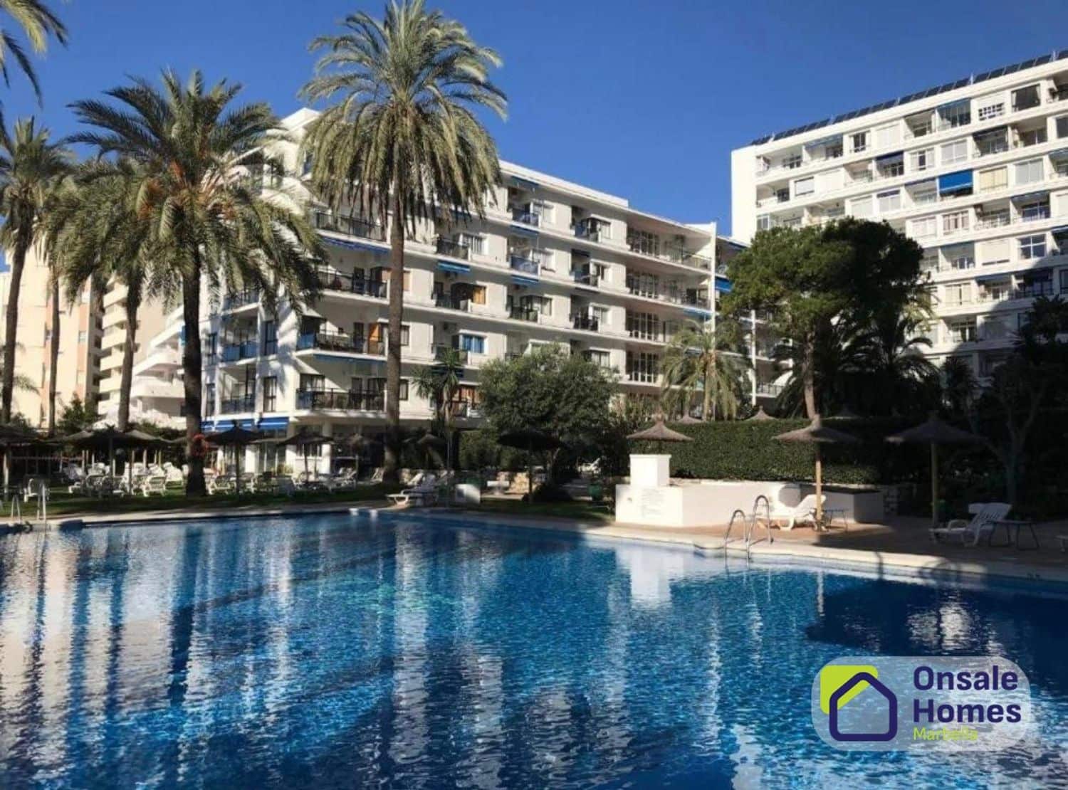 1 slaapkamer Appartement te koop in Marbella met zwembad garage - € 489.000 (Ref: 9607060)