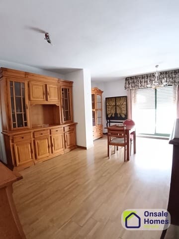 2 sovrum Lägenhet till salu i Los Jardines de Marbella - La Ermita, Marbella med garage - 350 000 € (Ref: 9607062)